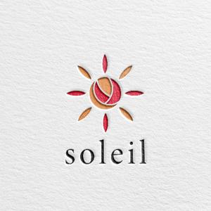 Kaito Design (kaito0802)さんの美術品等を扱う店舗・ネット販売会社「㈱soleil」（ソレイユ　意味：太陽）のロゴデザインです。への提案