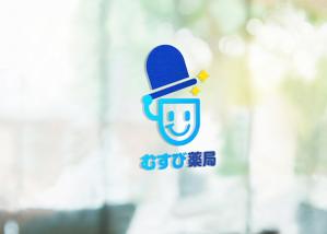 tog_design (tog_design)さんの「むすび薬局」ロゴデザイン作成のお願いへの提案