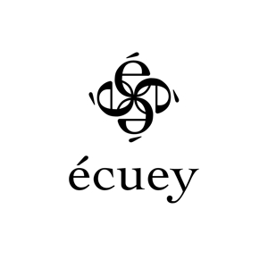 waami01 (waami01)さんのアパレルショップサイト「écuey」のロゴへの提案