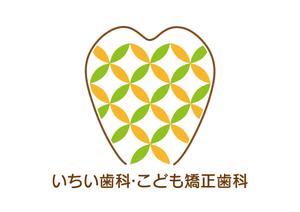 tora (tora_09)さんの歯科医院「いちい歯科・こども矯正歯科」のロゴへの提案