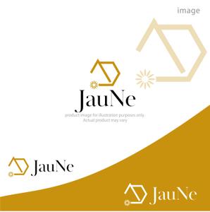 kohei (koheimax618)さんのアパレルブランド 「JauNe」のロゴへの提案