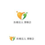P Design (DesignStudio)さんの医療法人のイメージロゴへの提案