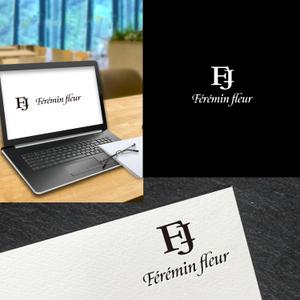 Chamomile Works (blessing29)さんのアパレルショップサイト「Férémin fleur」のロゴへの提案