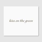 Quiet Design (QuietDesign)さんのゴルフアパレル『kiss on the green』タグに使う文字ロゴへの提案