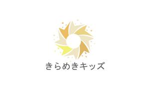 MOAK (lizzt)さんの児童発達支援・放課後等デイサービス「きらめきキッズ」のロゴへの提案