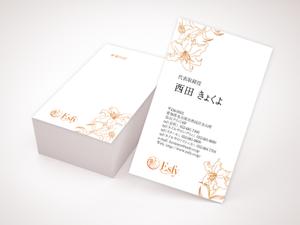 01i_design (01_design)さんのネイルサロン経営会社の名刺への提案