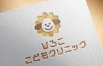 pompom.design (pompom-workers)さんの小児科クリニックのロゴへの提案
