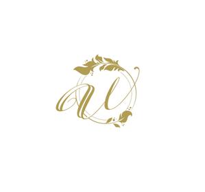 K-J (king_j)さんの高級クラブのロゴへの提案