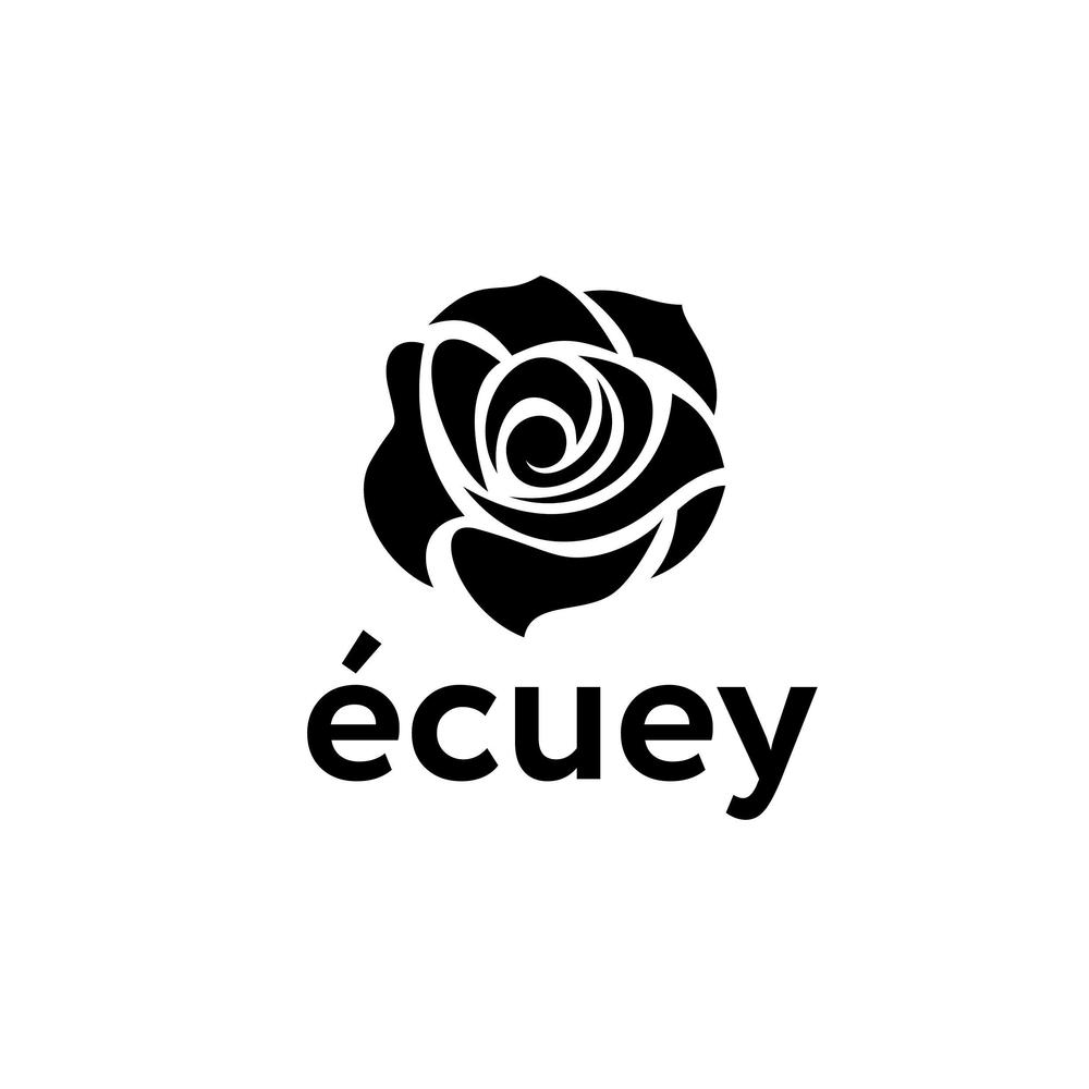 アパレルショップサイト「écuey」のロゴ