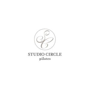 ヘッドディップ (headdip7)さんのピラティススタジオ「STUDIO CIRCLE」のワード＋シンボルロゴへの提案