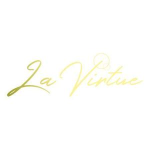 teppei (teppei-miyamoto)さんの会員制美容室の「高級感」と「美徳」を意識したロゴ制作への提案