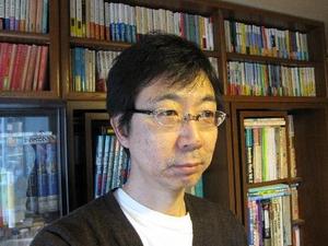 小針 洋三