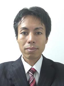 金城　信人