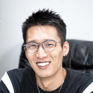 森田　慎也