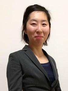 小山　なお美