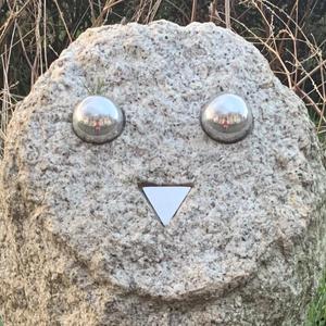 はち