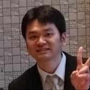 左近　剛