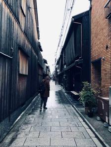 畠中 友輔