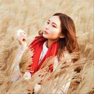 小林 美里