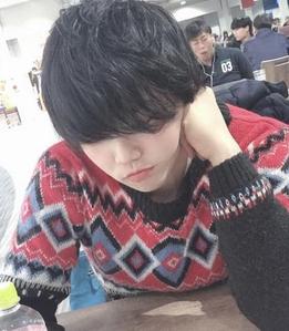 尹秀輔
