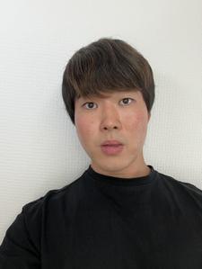高田賢