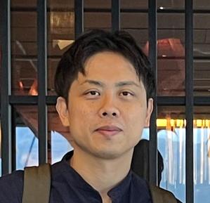 入江 慎吾