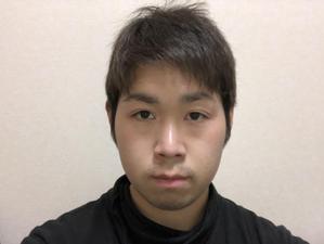 新妻　拓也