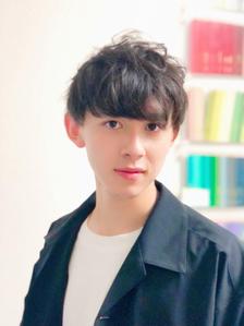 石田佳介