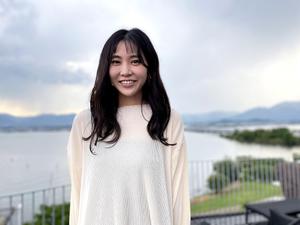 西尾みなみ