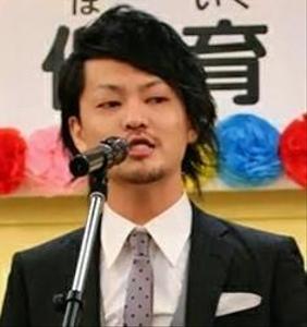 成田大輔