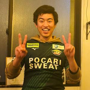 河島郁弥