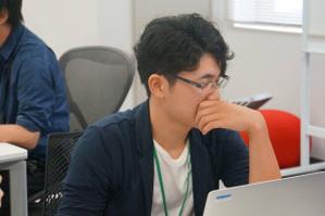 松山 摩偉児