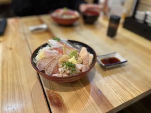 山科貴弘
