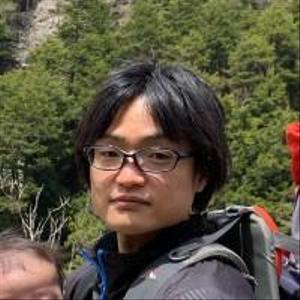 太田　興一