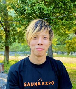 葉山隆登
