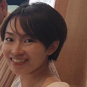 中邨絢香