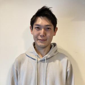 蜂須賀 悠介
