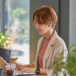 井高あゆみ