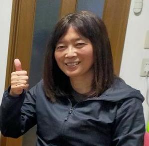 佐藤ひとみ