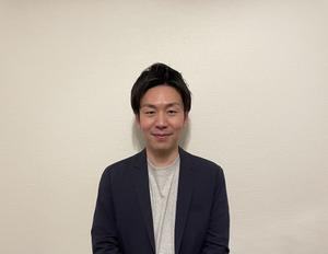 小島 知晃