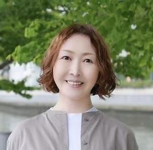 なかざわ めぐみ