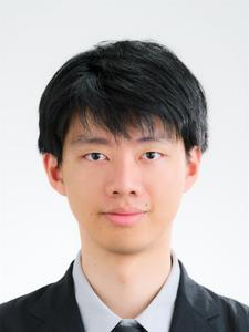 梅　章