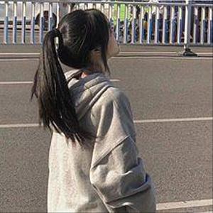 樋口歩美