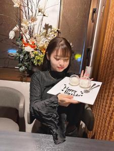 久場 里々花