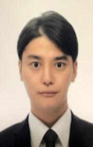 犬井亮介