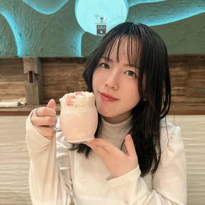 板倉朱里