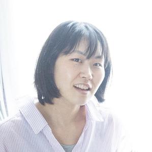 谷沢綾