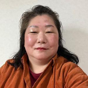 痛みを持つ占い師だから描けるコピーがある