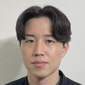 米内駿