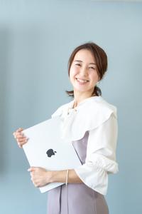 上野 由香